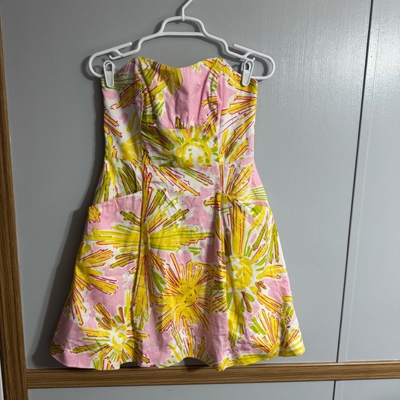 Lilly Pulitzer Pink and Yellow Strapless Mini Dress Size 6 - Picture 3 of 8